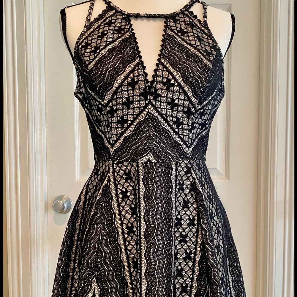 Free People black and cream cocktail dress - crochet detail - sleeveless size 8